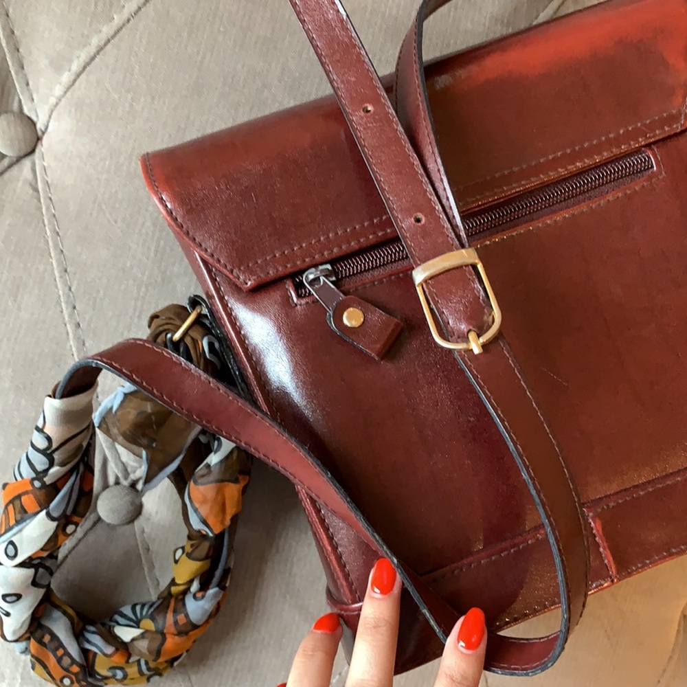 Vintage leather satchel - Picture 4 of 7